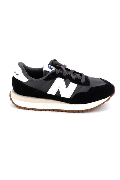 New Balance Παιδικό Αθλητικό Παπούτσι για Αγόρι Gradeschool Χρώματος Μαύρο GS...