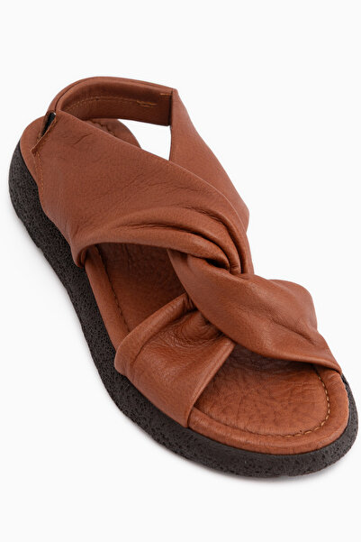Limoya Jennie Genuine Leather Tan Cross-Strapped Women's Sandals