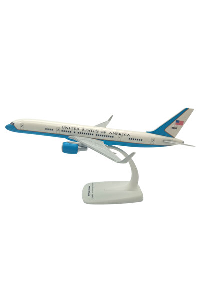 PPC Holland Модел на самолет B757-200, САЩ, мащаб 1:200
