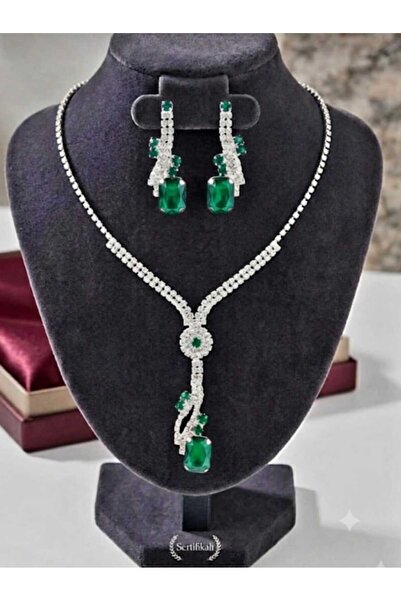 shop Emerald Green Necklace Set