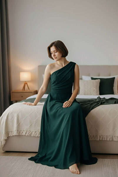 Generic EVENING GOWN & PARTY DRESS- Collection for all party types
