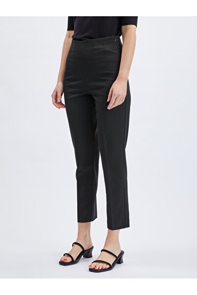 ORSAY Pantaloni scurți negri de damă