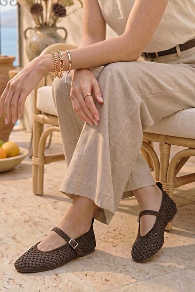 Stilbagshoes حذاء ريبيكا نسائي من الجلد الأصلي بتفاصيل مطبوعة بالليزر باللون ...