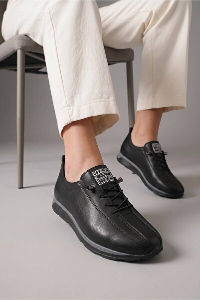 Kadın Günlük Akıllı Bağcıklı Rahat Kullanım Casual Ayakkabı