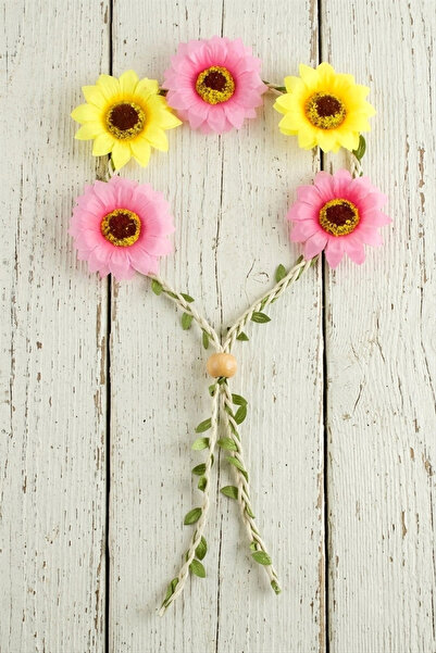 Eco Lounge Flower Braided Leaf Crown