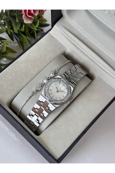 Homies Women's Wristwatch - Gold Silver Color - Adjustable Steel Band - Bracelet Gift