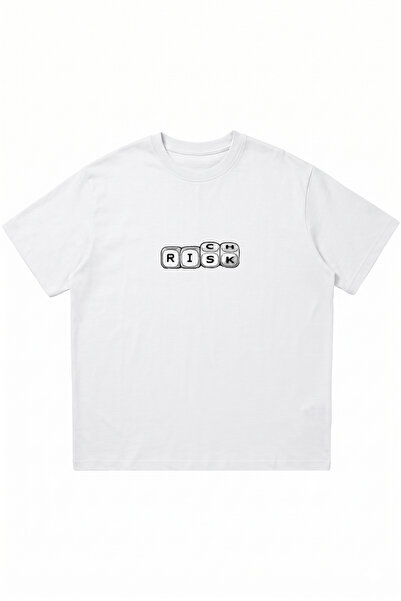 DASH WEAR تي شيرت ريسك ريتش أبيض اللون ذو ياقة دائرية وطباعة كبيرة الحجم