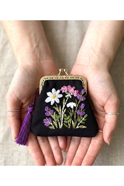 Arzu Demir Mini Cüzdan 10x12 cm ölçülerinde, 3D Kır Çiçekli %100 El nakışlı S...
