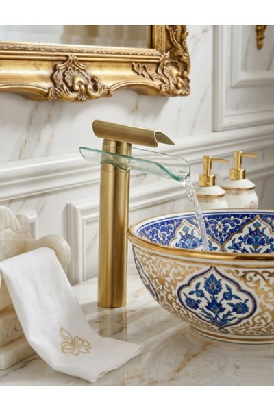 titanium design Cam Şelale Gold Çanak Lavabo Bataryası