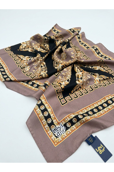 Levidor Love Shawl