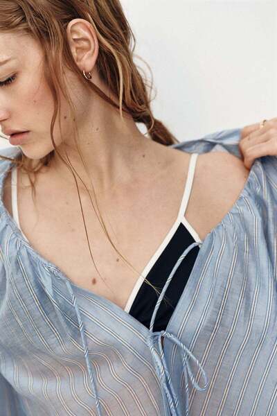 H&M Linen-blend tie-front blouse