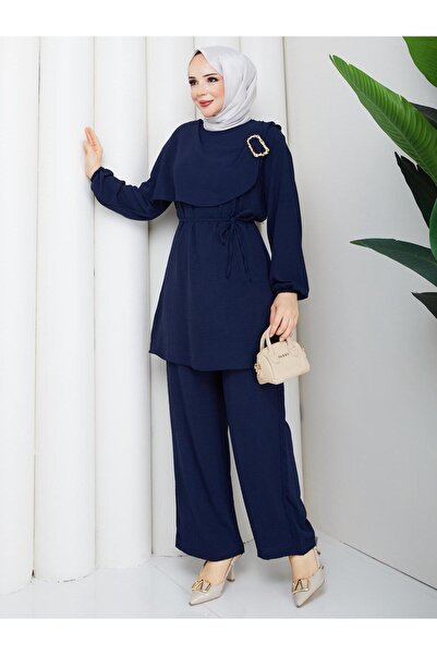 Gülsüm Aydın Lavin Gold Buckle Detailed Double-Breasted Two-Piece Suit with T...