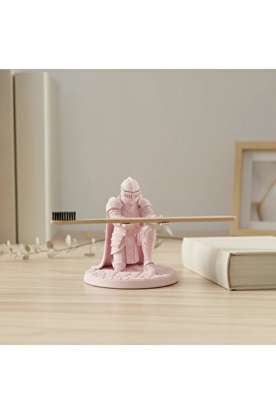OEM Decorative Knight Figurine, Toothbrush Holder, Desk Ornament