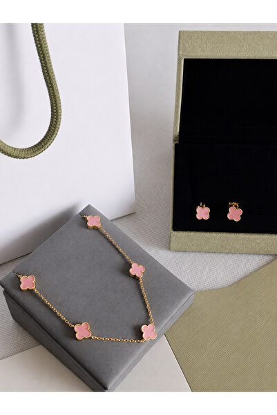 Glamour Galore Earring and Chain with Accessories