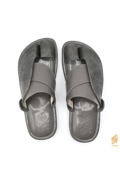 Leather & shoea حذاء شرقي
