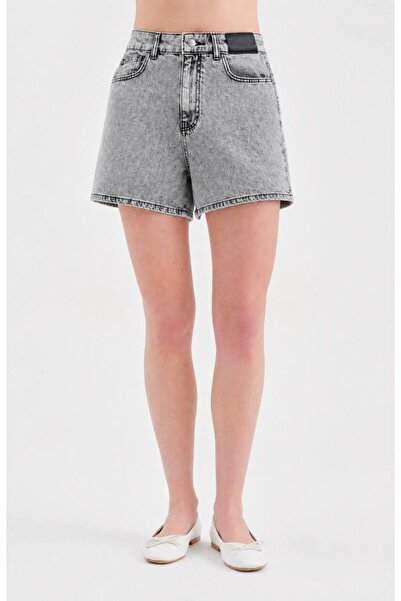 tw3 Women's Denim Fabric Shorts with Lace-Up Detail on the Back