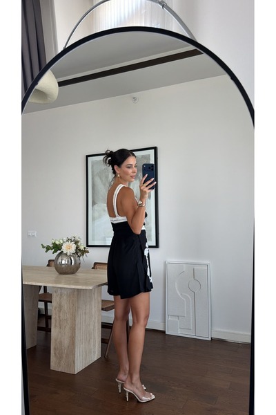 sinem kıvanç BEL DEKOLTELİ NAKIŞ İŞLEMELİ ELBİSE