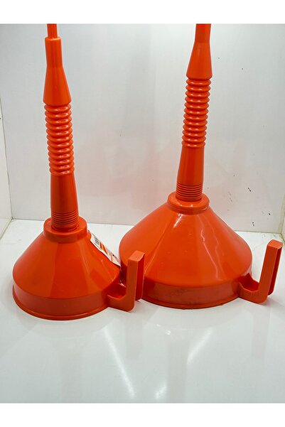 ERZURUMLUTEKNİK PLASTİK HORTUMLU SÜZGEÇLİ HUNİ SETİ BÜYÜK VE KÜÇÜK 2 ADET