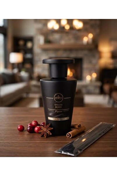 Aroma Luxury Reed Diffuser with Spiced Berry Scent 200 ml