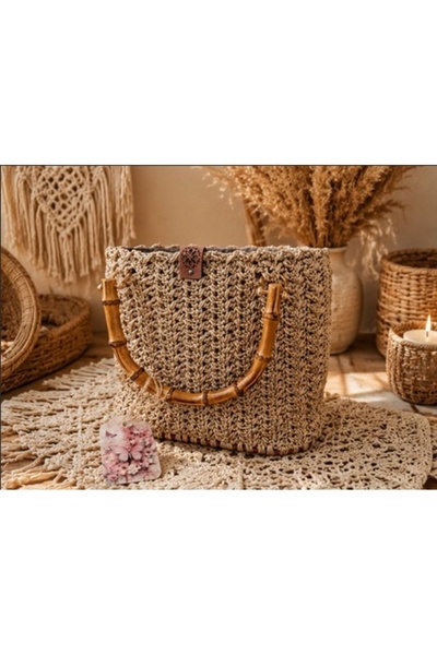 Handmade Μπεζ χειροποίητη τσάντα με λαβές από μπαμπού – Στυλ Μποέμ