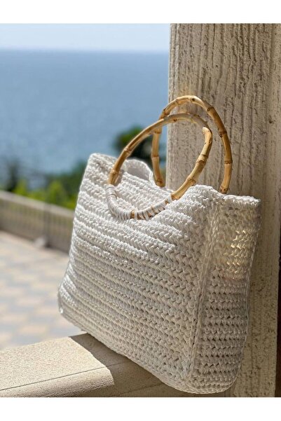 ARTTMACRAME Hand Knitted Women's Bag – Casual and Stylish Design
