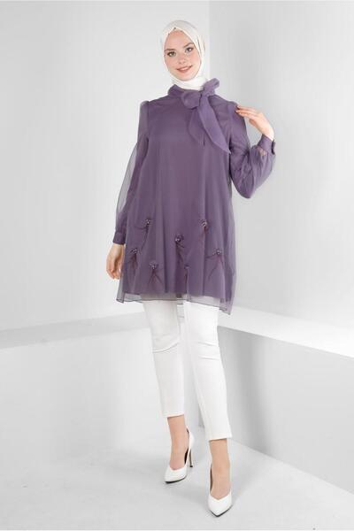 Alvina Tunic with Tie-Up Necklace and Accessory Detail 43577