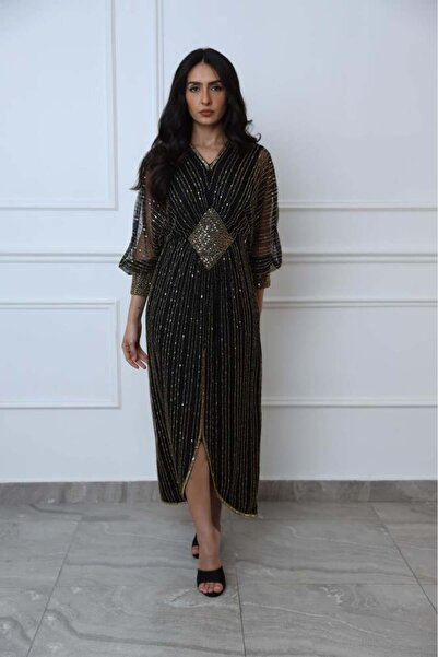 it's Mine Shek Dress with Butterfly Cut