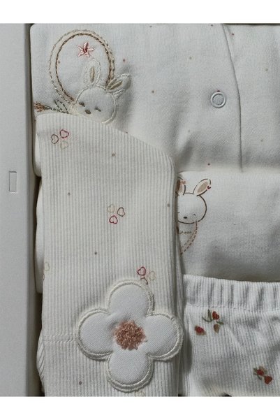 Caramell طقم خروج من المستشفى للأطفال البنات، موسم جديد، 4 قطع، LOVE BUNNY 2525