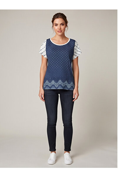 gökçesu Women's Relaxed Cut T-shirt