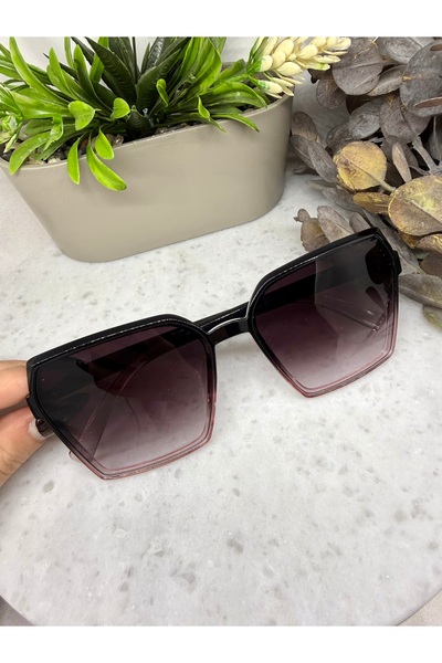 TD TRENDDURAGI Siry Square Black Red Gradient Transition Women's Sunglasses