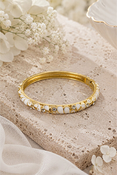 Sylvera Shop Leaf Wrapped Stone White Enamel Thin Cuff Bracelet (Gold Color)