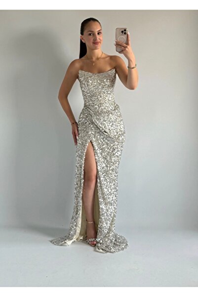 ayşenur Dinçer butik Mercan Yırtmaçlı Straplez Abiye Gümüş