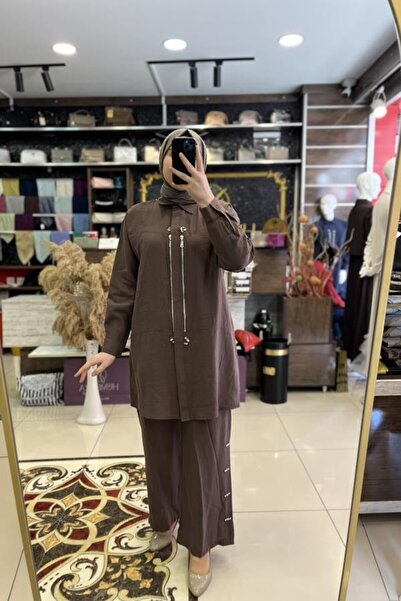 HÜMEYRA BUTİK Front Zipper and Stone Detailed Suit