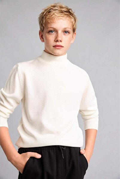 DeFacto Regular Fit Half Turtleneck Ecru Sweater for Boys F1068A826Wn