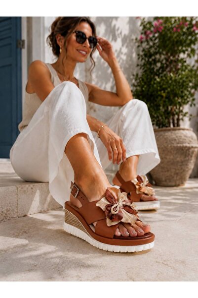 PAPUCUMUN DÜNYASI Women's Genuine Leather Orthopedic Stylish Comfortable Sandals
