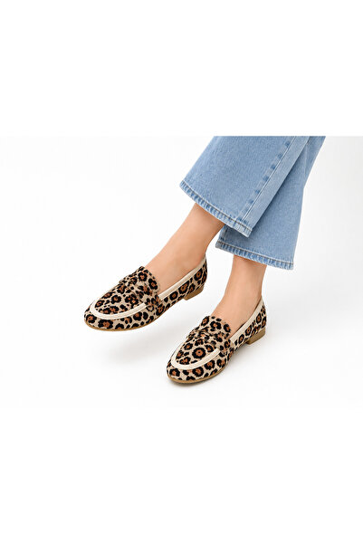 Lady Sunna Ejder Kahverengi Leopar Desenli Metal Detaylı Alçak Topuklu Kadın Loafer Ayakkabı