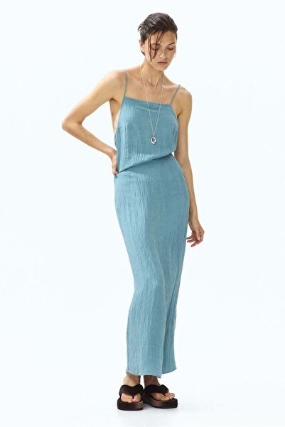 H&M Low-back crêpe dress