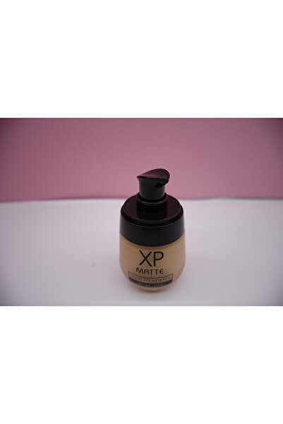blackleg XP Matte cam fondöten 3 numara likit formuyla 1 Adet 44 ml.