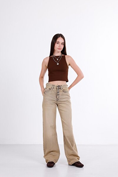 i8 Denim جينز واسع بخصر عالي مع أزرار أمامية