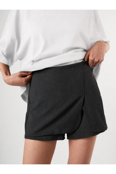 CrepTekstil Crep Women's Anthracite Asymmetrical Cut Slit Detailed Shorts Ski...