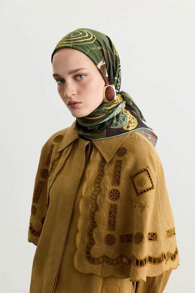 BE BLUE Odyssey Khaki Patterned Scarf
