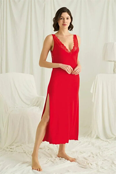 SS HOME CONCEPT Chest and Back Low-Cut Lace and Slit Nightdress
