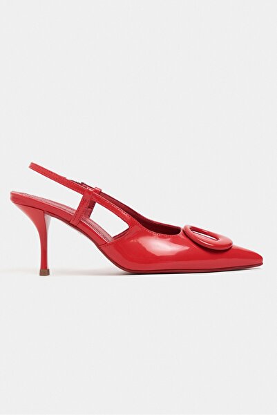 NİŞANTAŞI SHOES حذاء نسائي من Nereid مصنوع من الجلد الأحمر اللامع مع إكسسوارا...