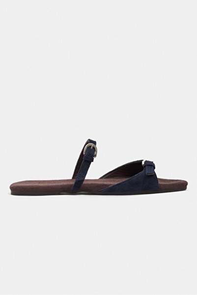 NİŞANTAŞI SHOES شبشب نسائي من Calina باللون الأزرق الداكن من الجلد السويدي ذو...