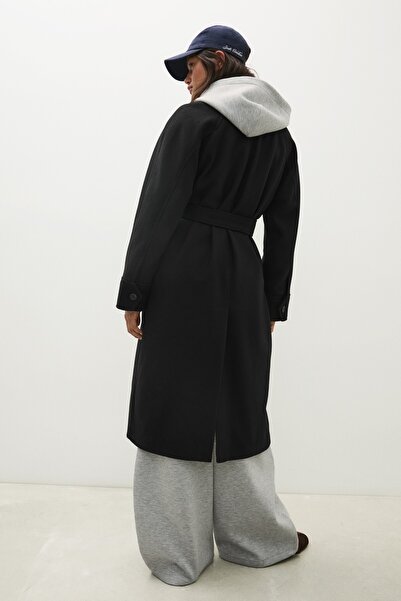 Bershka Soft touch kemerli uzun kaban