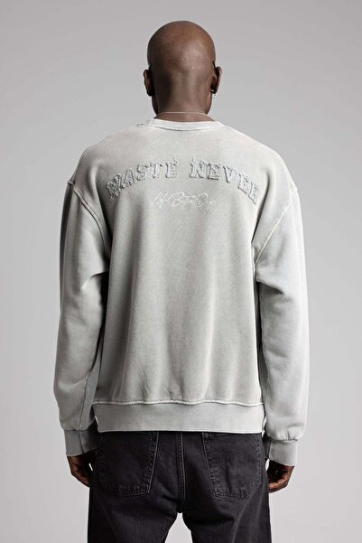 Catch Nakışlı Yıkamalı Sweatshirt