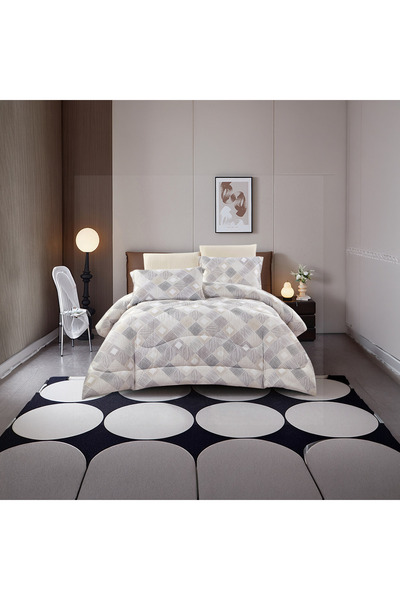 Lifestyle Queen Geometric 4 Piece Reversible Comforter Set -170x240cms