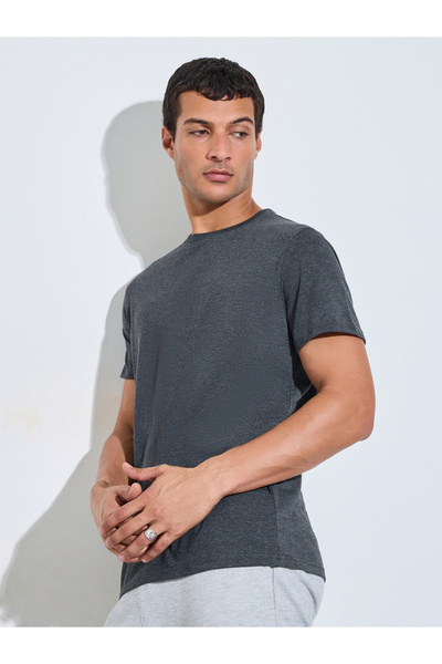 Styli Men Regular Fit Cotton Rich Jersey T-Shirt