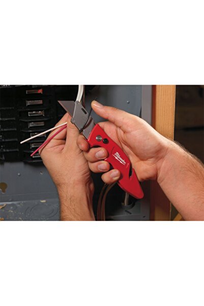 Milwaukee Cheie cu clichet de 1/4 " cu 90 de degraje 152 mm 48229014
