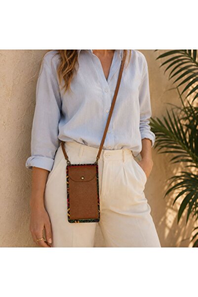 BIJUTERI Cnt-6009 Tan Kilim Patterned Tapestry Phone Bag |   Eos Collective
